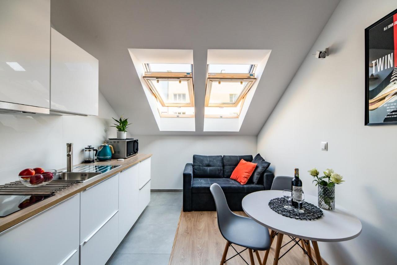 Neo Sky Apartment, Free Parking, 15 Min Walk Old Town&Kazimierz - By Homelike Краків Екстер'єр фото